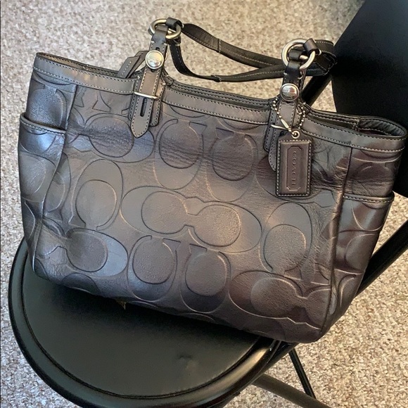 Coach Handbags - Coach Tote